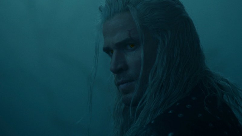 Hemsworth nei panni di Geralt Hemsworth nei panni di Geralt