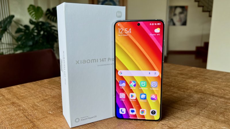 Xiaomi 14T Pro vanta delle caratteristiche hardware di primo livello