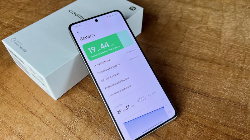 L'autonomia di Xiaomi 14T Pro è buona, ma il piatto forte è la velocità di ricarica