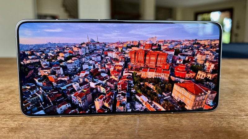 Il display di Xiaomi 14T Pro non è LTPO ma ha tante altre qualità