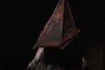 Il nuovo video di Silent Hill 2 mostra lo scontro con Pyramid Head - Notizia