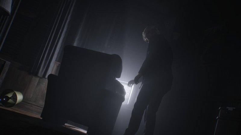 L'esplorazione di Silent Hill 2 mostra il suo meglio all'interno degli edifici. Alcuni sono luoghi simbolo della città, come la prigione e l'ospedale L'esplorazione di Silent Hill 2 mostra il suo meglio all'interno degli edifici. Alcuni sono luoghi simbolo della città, come la prigione e l'ospedale