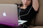 Apple Podcasts introduce le trascrizioni in italiano e molte altre funzioni interessanti - Notizia