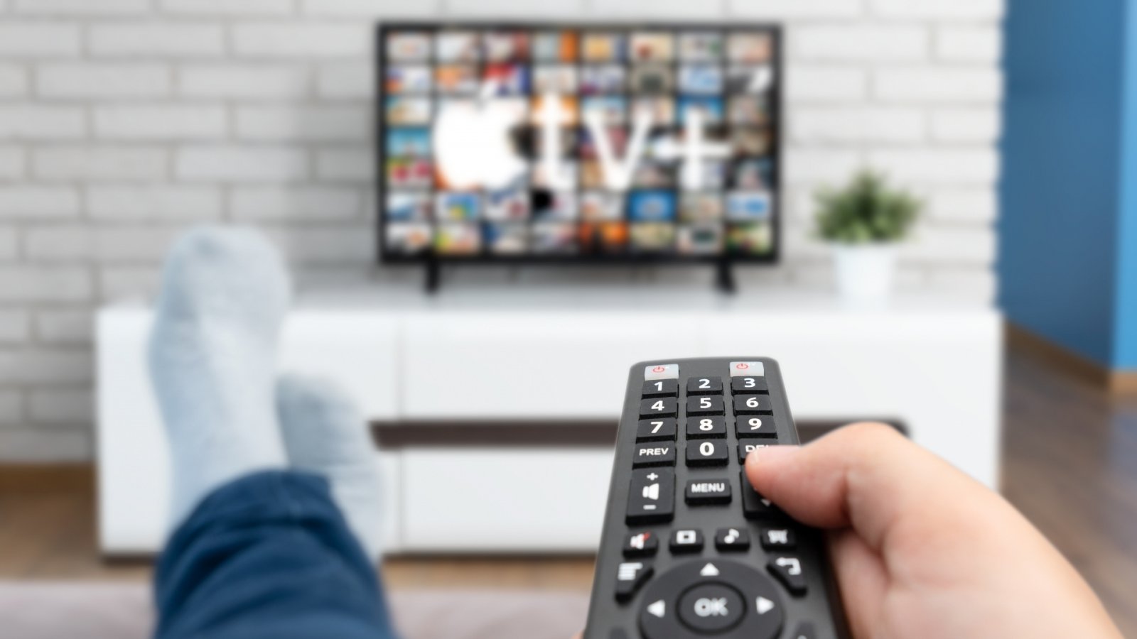 Una tv con sopra il logo Apple TV+