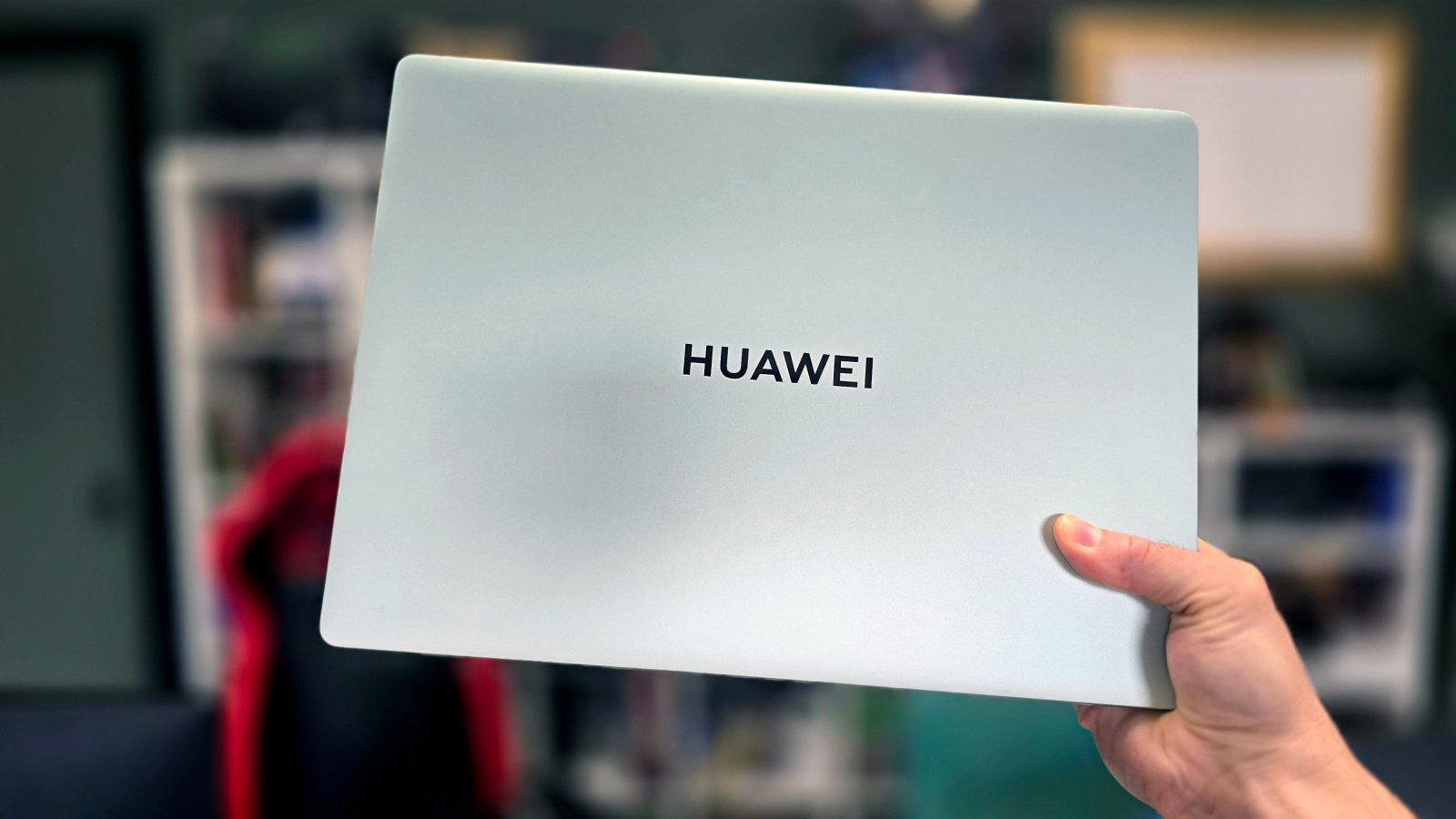 Huawei Matebook 14 con Ultra Core 7 155H