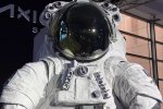 L'astronauta veste Prada: le tute di chi andrà sulla Luna con Artemis III saranno firmate - Notizia