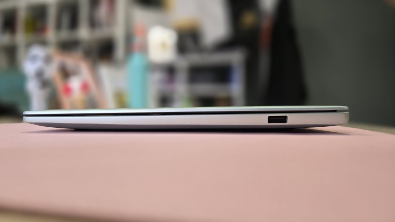 Il profilo sottile del MateBook 14