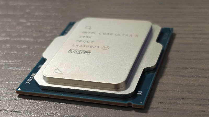 Intel Core Ultra 5 245K supporta fino a 192 GB di RAM DDR5 a 5600 MT/s