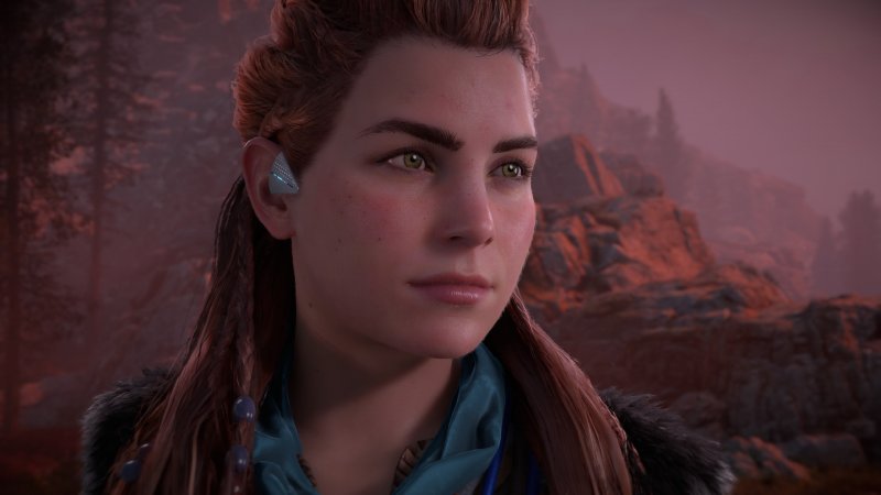Il modello di Aloy in Horizon Zero Dawn Remastered riprende i miglioramenti di Forbidden West, inclusa la resa della pelle Il modello di Aloy in Horizon Zero Dawn Remastered riprende i miglioramenti di Forbidden West, inclusa la resa della pelle