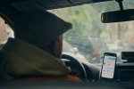 Il navigatore Waze ora parla con te grazie a Gemini e al  Conversational Reporting - Notizia