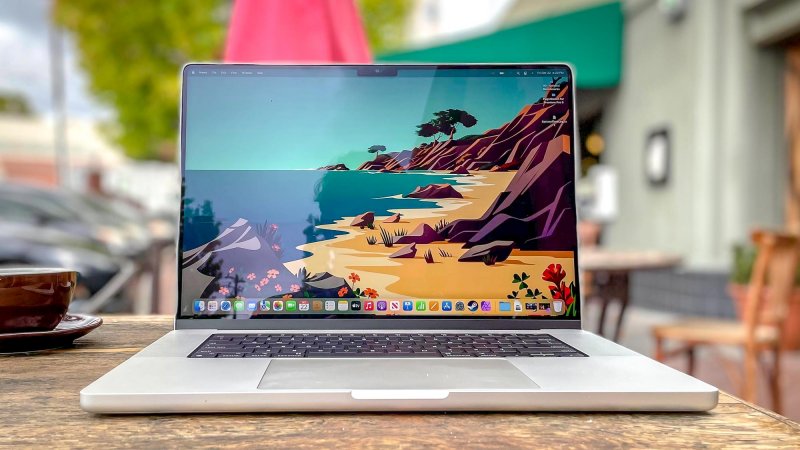 MacBook Pro 2026 (foto puramente indicativa)