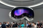 Apple potrebbe far uscire il Vision Pro con chip M5 per il 2025, rimandando la versione economica - Notizia