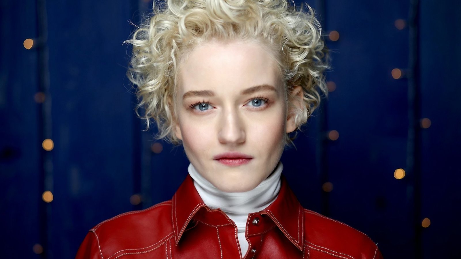 Julia Garner