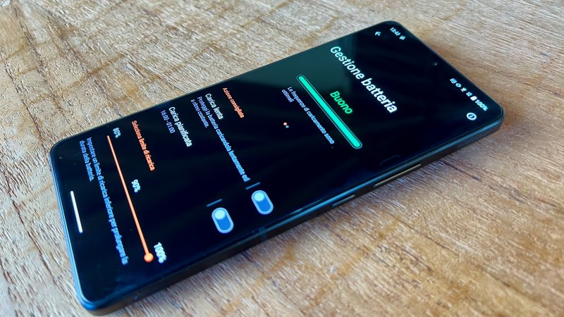 ROG Phone 9 Pro offre parecchie opzioni per gestire batteria e ricarica
