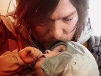 Death Stranding 2: On the Beach è quasi completo, Hideo Kojima rivela quanto manca