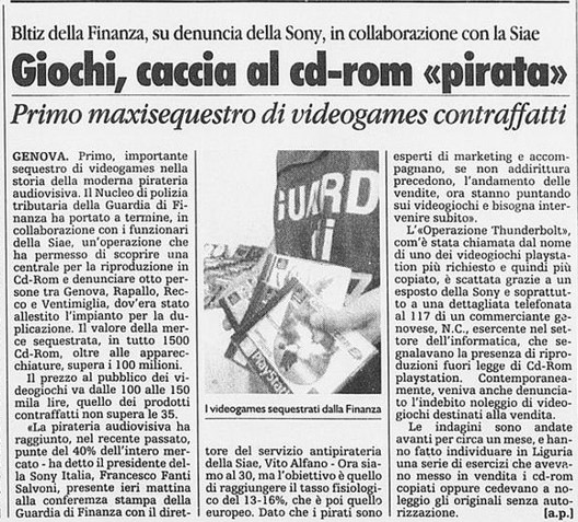 Un primo maxisquestro di 1500 titoli PS1 masterizzati (da La Stampa 5 Giugno 1998) Un primo maxisquestro di 1500 titoli PS1 masterizzati (da La Stampa 5 Giugno 1998)