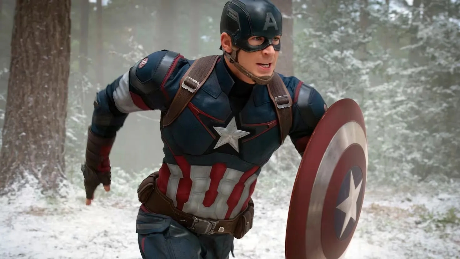 Chris Evans nei panni di Captain America