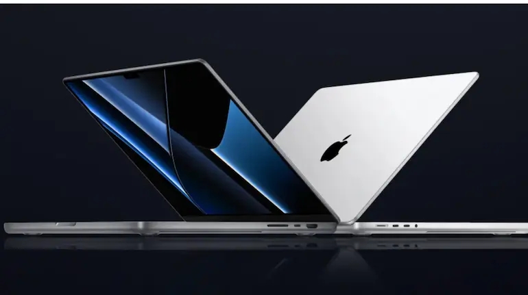 MacBook Pro con pannello OLED (immagine puramente indicativa)