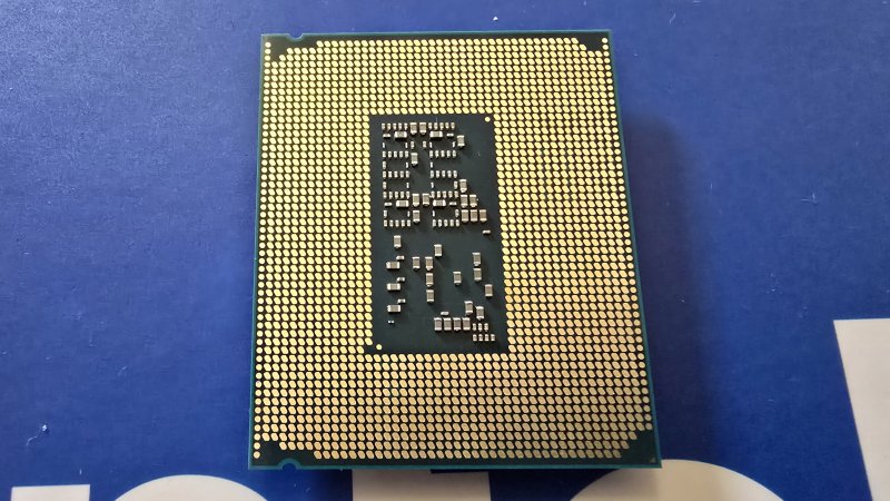 Intel Core Ultra 285K porta in dote il nuovo socket LGA 1851 Intel Core Ultra 285K porta in dote il nuovo socket LGA 1851