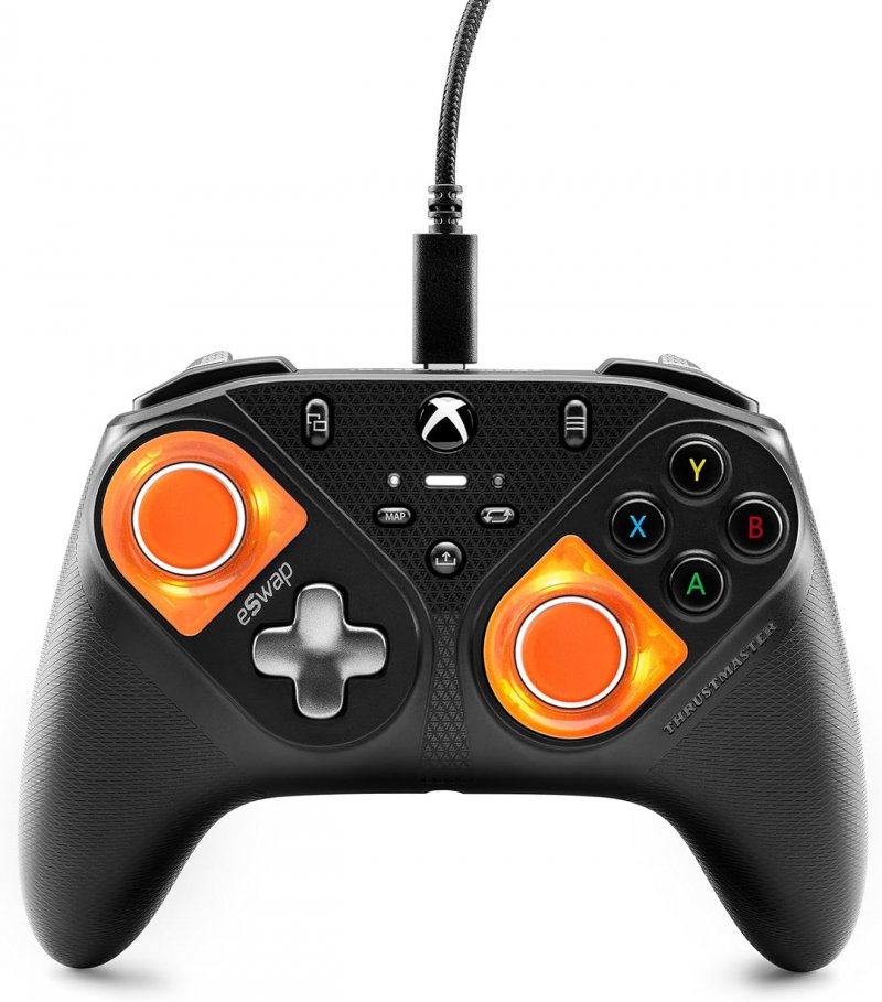 Il controller Thrustmaster.