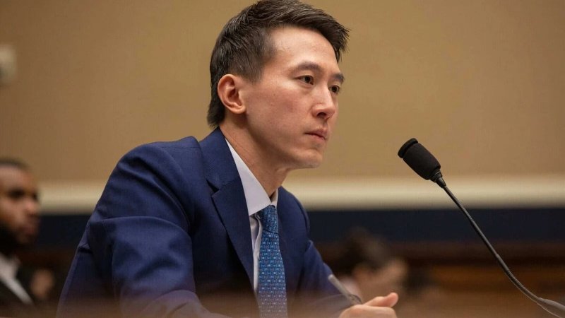 Il CEO di TikTok, Shou Chew. Il CEO di TikTok, Shou Chew.