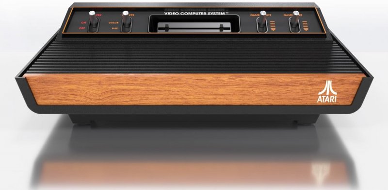 La console Atari 2600+. La console Atari 2600+.