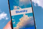 Bluesky introduce i trending topics: prosegue la sfida con X - Notizia