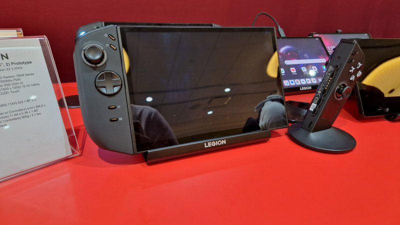 Prototipo Legion Go S da 8,8 pollici