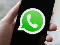 WhatsApp introduce la possibilità di personalizzare il profilo con un'immagine di copertina