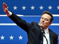 Musk vende xAI a SpaceX per creare un sole senziente ed estendere le coscienze fino alle stelle