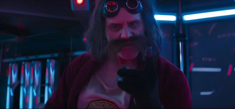 All'inizio del film non si può certo dire che il 'buon' Ivo se la passi bene