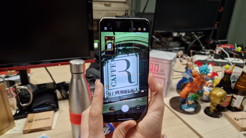AI Super Zoom si può attivare solo quando si superano i 30X di zoom digitale AI Super Zoom si può attivare solo quando si superano i 30X di zoom digitale