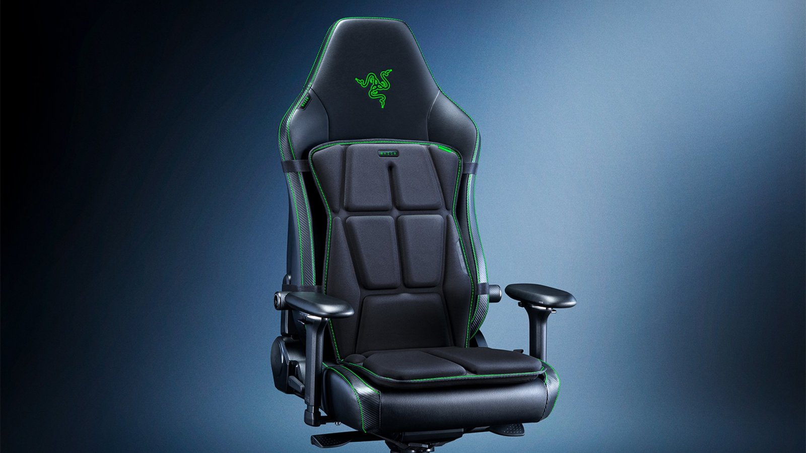 Razer Freyja, il cuscino ergonomico con feedback aptico posizionato su una sedia da gaming