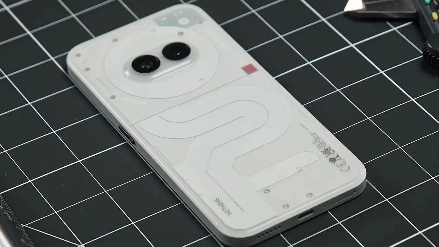 Nothing Phone