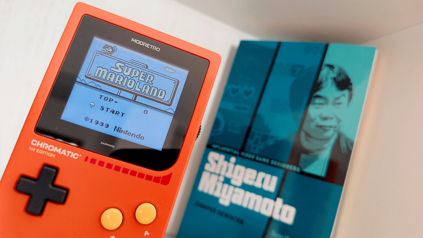 Chromatic ovviamente è compatibile con le cartucce del primissimo Game Boy, come lo strambo Super Mario Land