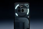 Ecco il curioso unboxing di Nothing Phone (3a) Series fatto da un robot - Notizia