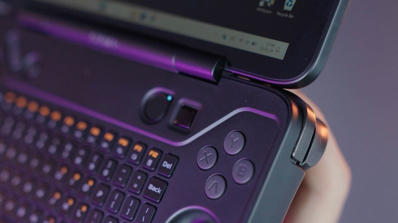 AYANEO Flip 2 ufficiale: il PC Handheld che sembra un Nintendo DS torna con un successore inaspettato