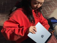 Apple prepara un nuovo MacBook economico con chip da iPhone: lancio atteso nel 2026