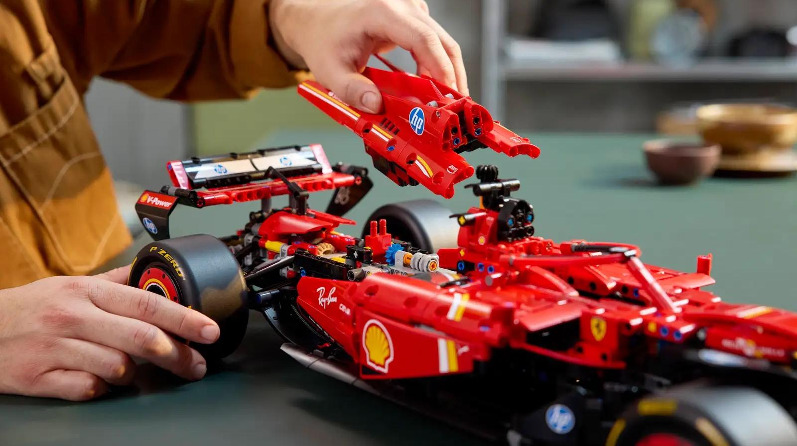 LEGO Ferrari F1