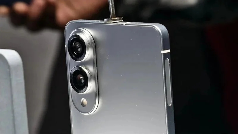 Samsung Galaxy S25 Edge Samsung Galaxy S25 Edge