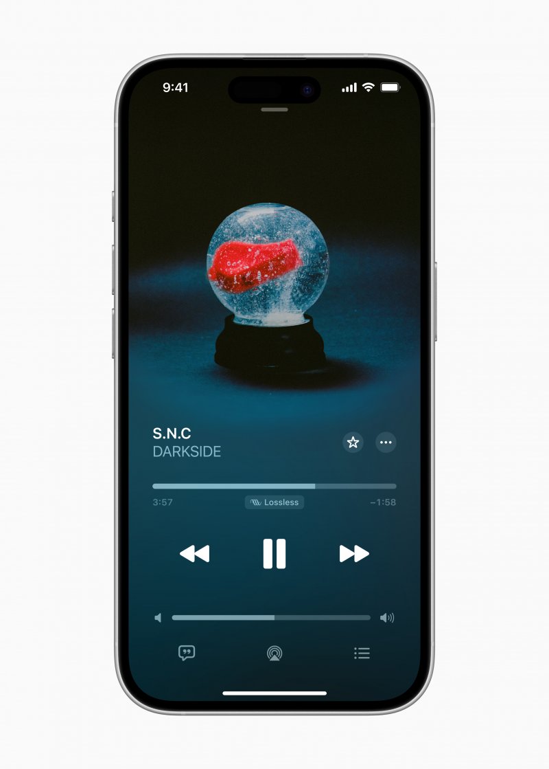 L'audio senza perdita e l'audio a latenza ultra-bassa con AirPods Max.