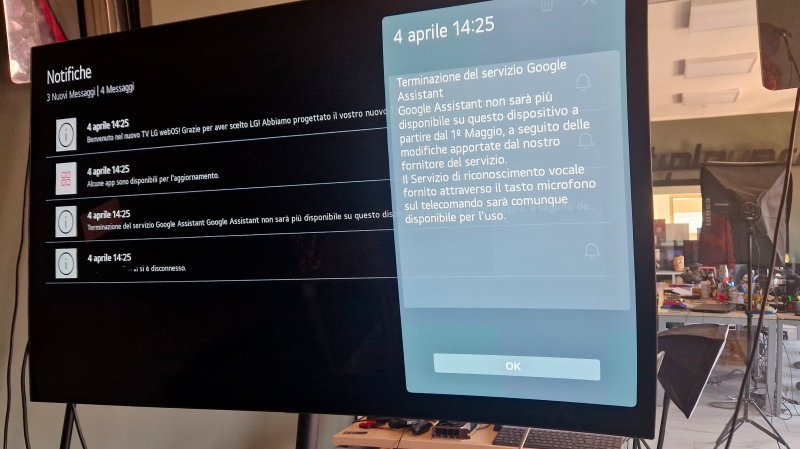 L'avviso apparso sul TV LG in redazione L'avviso apparso sul TV LG in redazione
