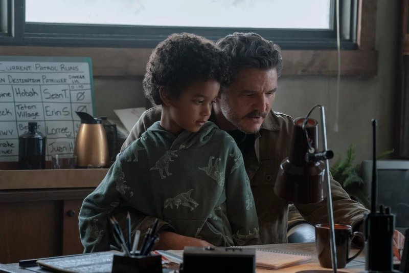 Quanto ci è voluto per farci capire come Joel sia sostanzialmente un pilastro di Jackson? Poche inquadrature e poche battute Quanto ci è voluto per farci capire come Joel sia sostanzialmente un pilastro di Jackson? Poche inquadrature e poche battute