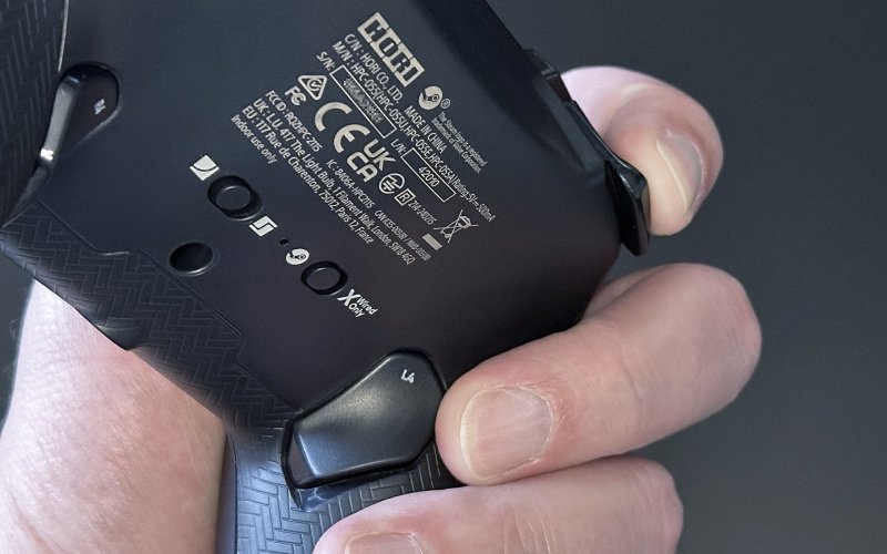 I pulsanti extra e gli inspiegabili grilletti a corsa breve di Horipad for Steam