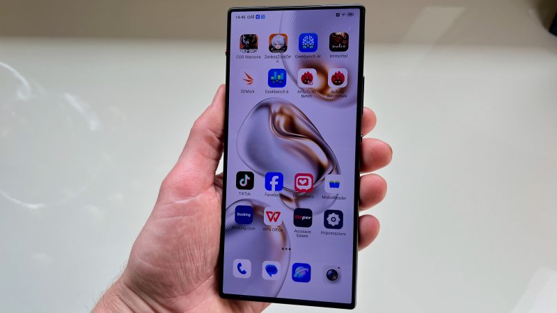 REDMAGIC 10 Air monta lo Snapdragon 8 Gen 3 al posto dell'Elite della versione Pro