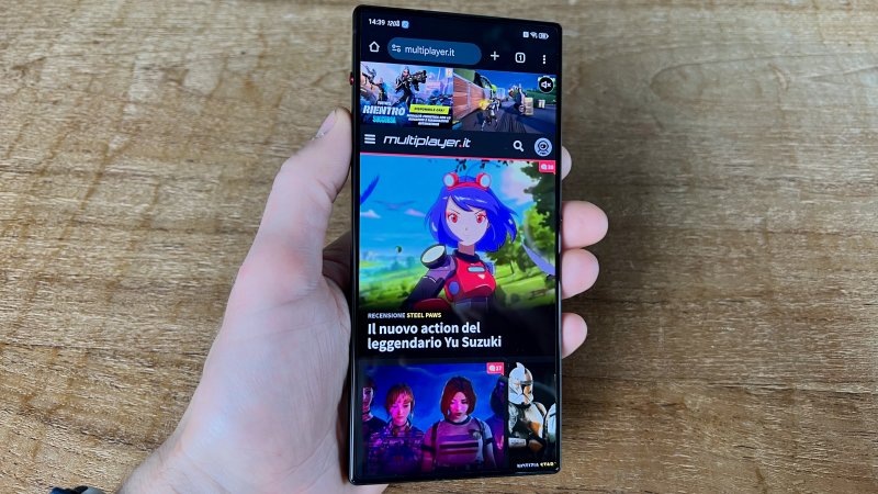 Nonostante la 'dieta', REDMAGIC 10 Air è comunque uno smartphone piuttosto grande