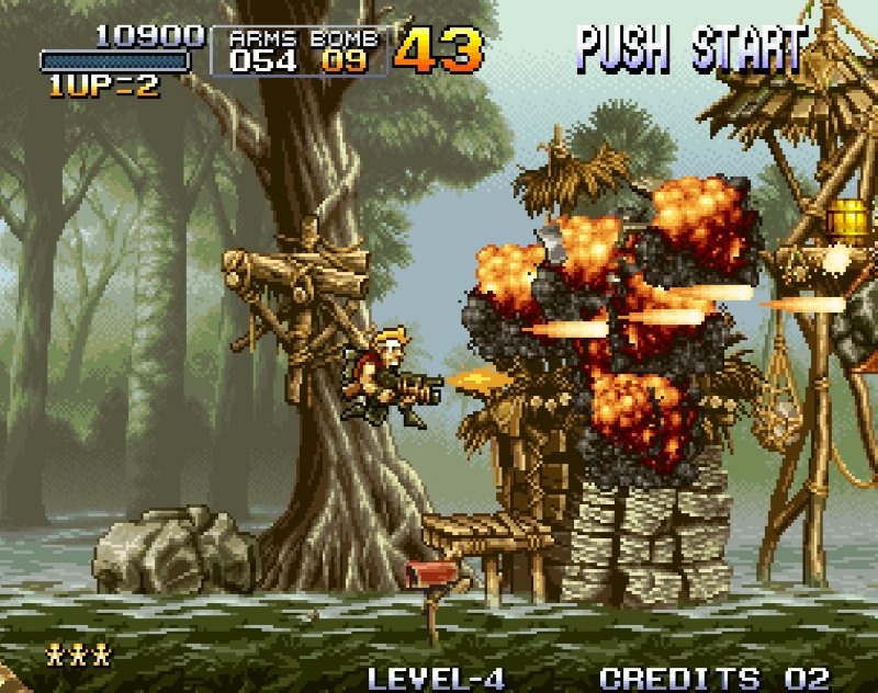 Da Nazca, uno studio creato da ex dipendenti di Irem, nel 1996 nasce Metal Slug: Super Vehicle - 001, che trascina di peso il Neo Geo fuori dall'epoca dei picchiaduro e gli regala una seconda giovinezza Da Nazca, uno studio creato da ex dipendenti di Irem, nel 1996 nasce Metal Slug: Super Vehicle - 001, che trascina di peso il Neo Geo fuori dall'epoca dei picchiaduro e gli regala una seconda giovinezza