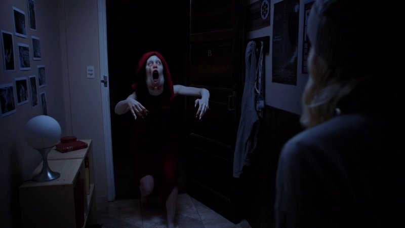 Il videogioco scivola sapientemente da un'estetica stilizzata alla produzione video