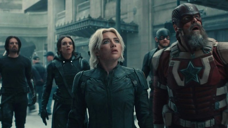 Il cast di Thunderbolts* in una scena del film Il cast di Thunderbolts* in una scena del film
