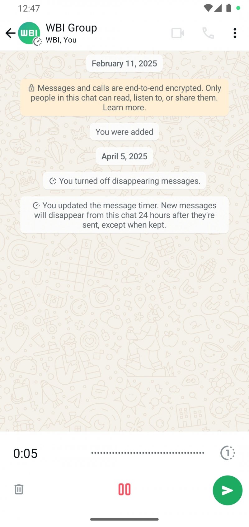La nuova interfaccia per la registrazione di note vocali su WhatsApp per Android (fonte: wabetainfo) La nuova interfaccia per la registrazione di note vocali su WhatsApp per Android (fonte: wabetainfo)